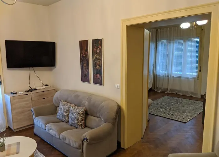 Cristian Near Old Town Lejlighed